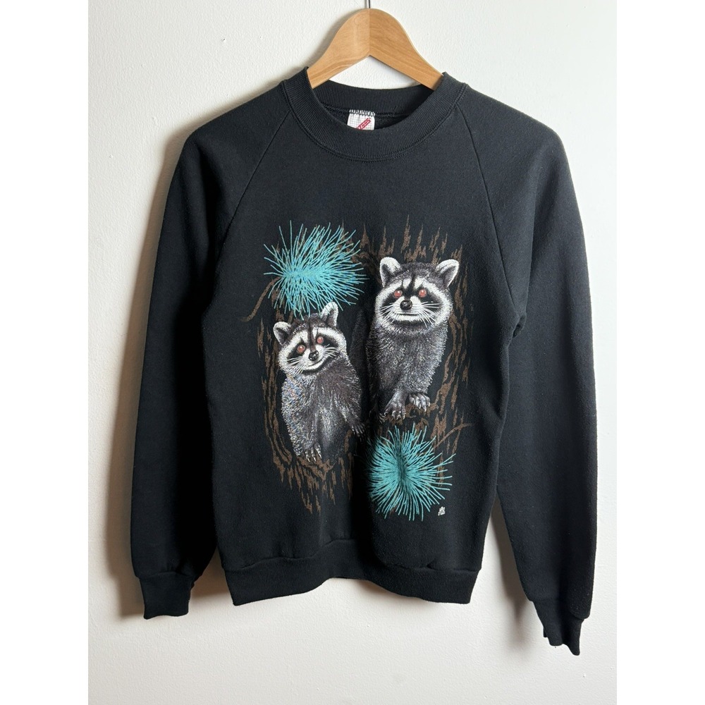 Vintage 1987 Raccoons Raglan Crewneck Sweatshirt Black Size Small 80s LSJ Nature